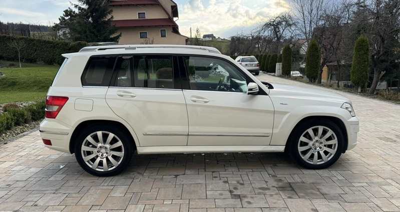 Mercedes-Benz GLK cena 30700 przebieg: 205000, rok produkcji 2011 z Janowiec Wielkopolski małe 92